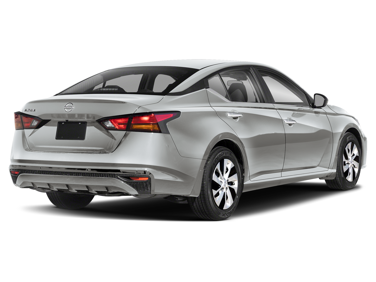 2023 Nissan Altima — side profile view