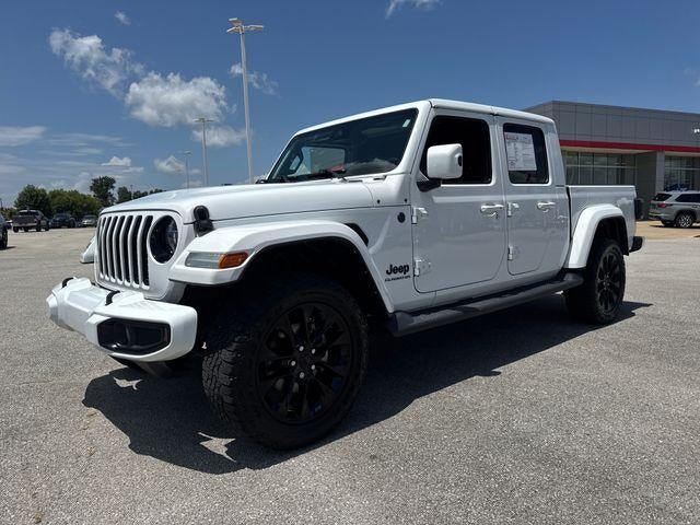 2021 Jeep Gladiator — side profile view