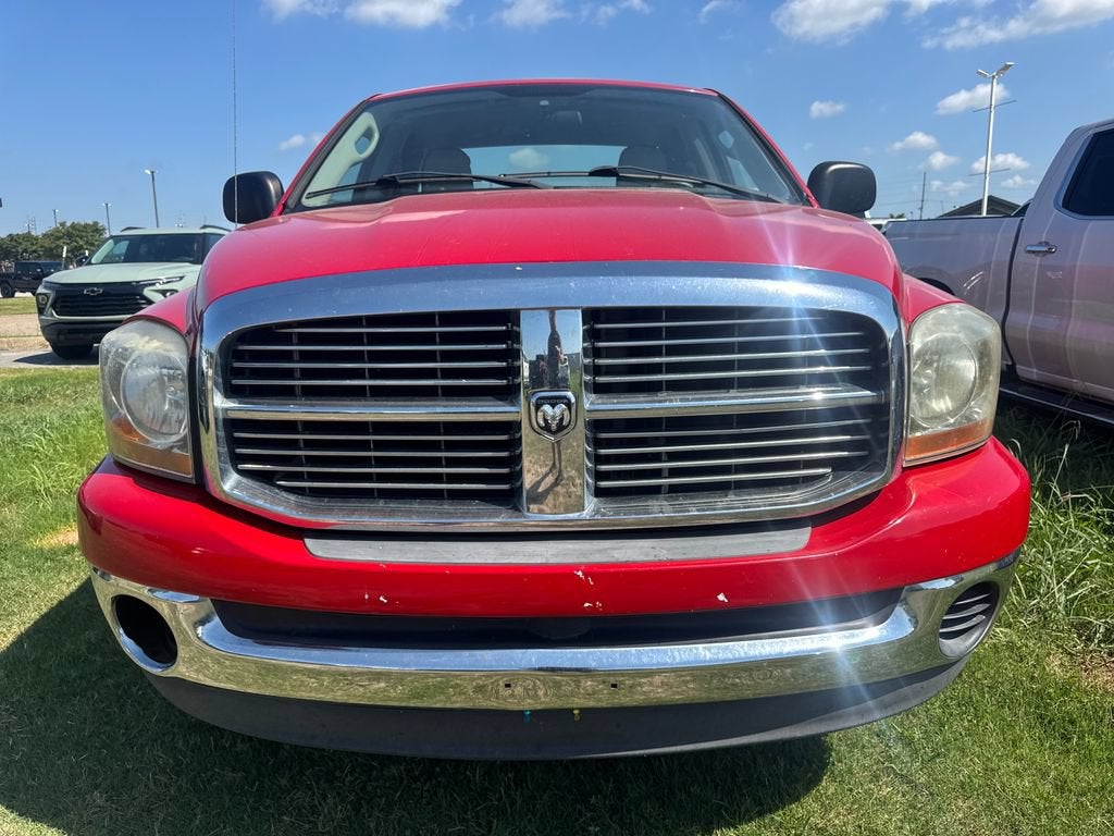 2006 Dodge Ram 1500 — side profile view