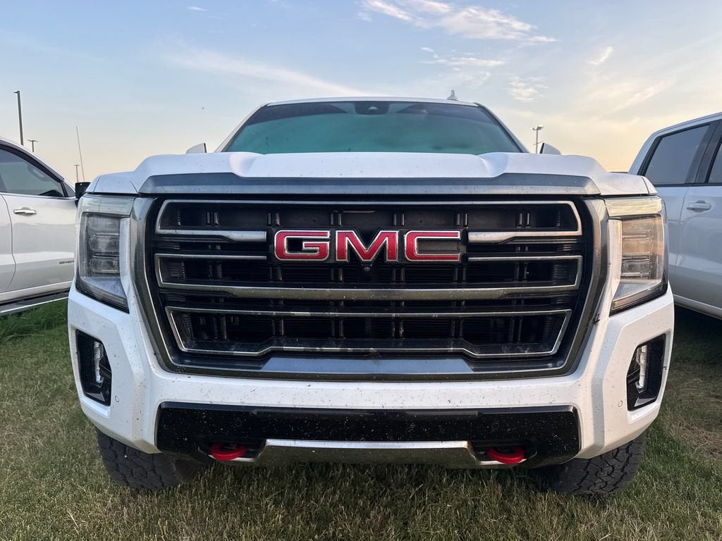 2023 GMC Yukon — side profile view